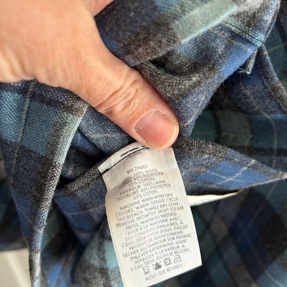 Like new Pendleton Blue Plaid Board Shirt size XL Tall. It’s perfect. - Picture 13 of 16